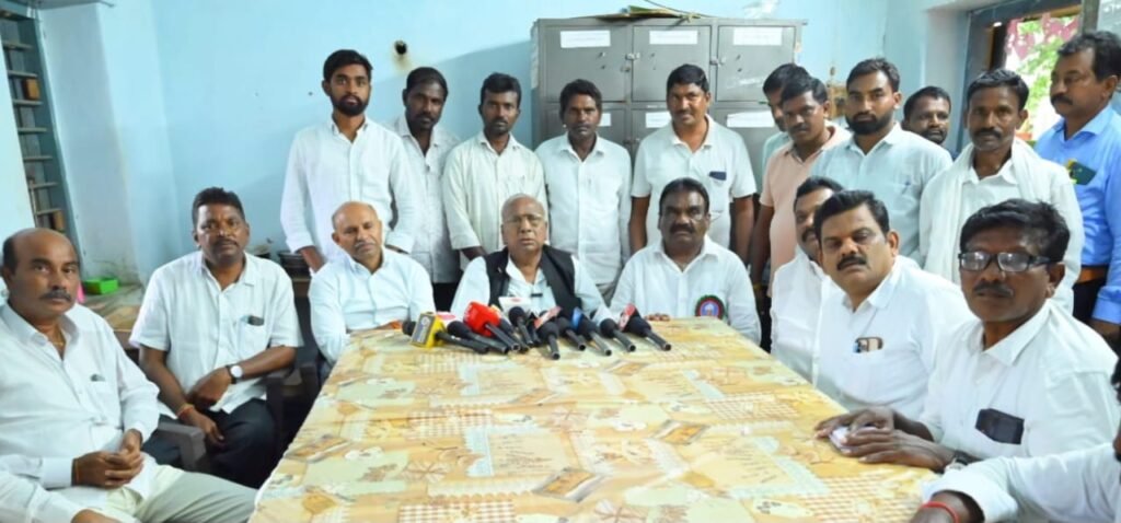 MLA Mandula Samel : అమరవీరుల స్మారక స్తూపం ఆవి ష్కరణ సభను జయప్రదం చేయం డి 