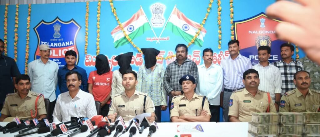SP Sharath Chandra Pawar : సంచలన కేసు ఛేదించిన నల్లగొండ పోలీసులు, సాంకేతిక పరిజ్ఞానంతో దొంగల ముఠా ఆటకట్టు