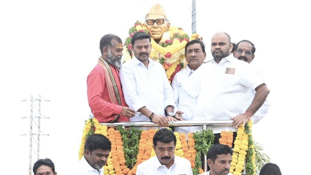 Konda Lakshman Bapuji : మాజీ ఎమ్మెల్యే భూపాల్ రెడ్డి కీలక వ్యాఖ్య, ప్రత్యేకరాష్ట్రం కోసం అహ ర్నిశలు పరితపించిన మహోన్నతు లు ఆచార్య కొండా లక్ష్మణ్ బాపూజీ