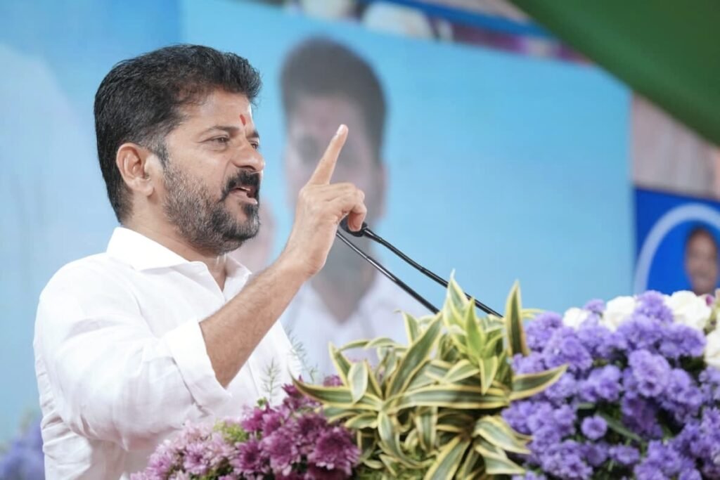 CM Revanth Reddy : సీఎం రేవంత్ కీలక ప్రకటన, విదేశా ల్లో ఉద్యోగావకాశాలను అందిపు చ్చుకోవడానికి సహాయకారిగా ప్ర భుత్వంలో ప్రత్యేకం విభాగo