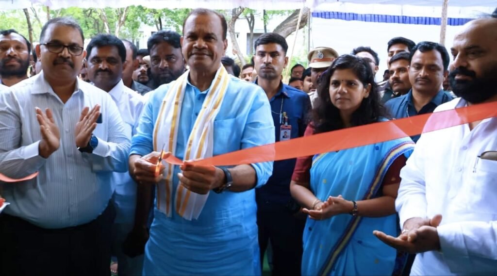 Minister Komatireddy Venkata Reddy : సాంకేతిక శిక్షణకోర్సులతో ఉద్యోగ అవకాశాలు