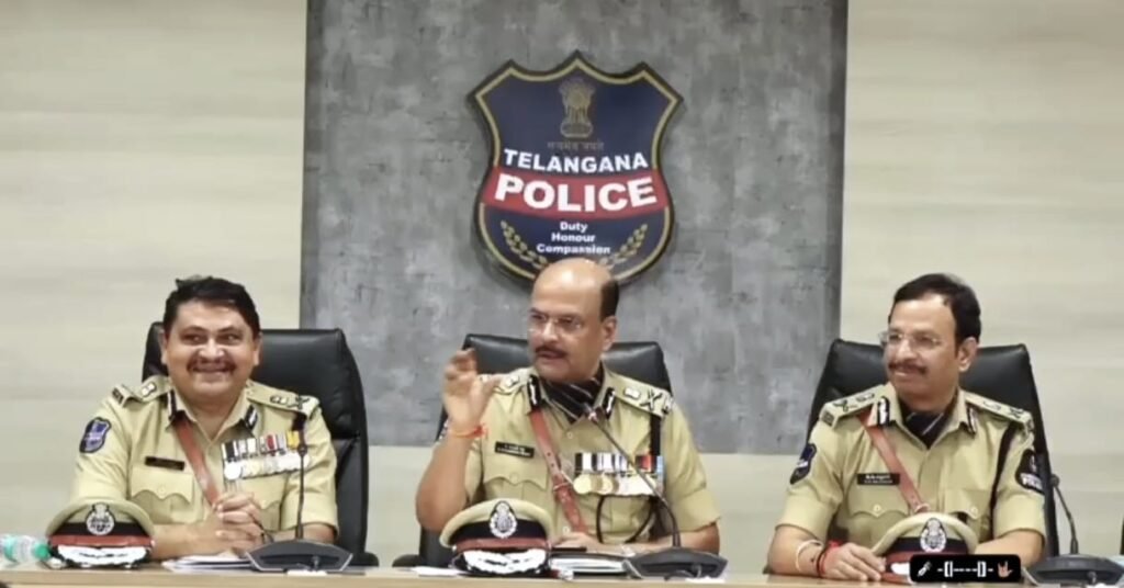 DGP Shivadhar Reddy : బిగ్ బ్రేకింగ్, డీజీపీ శివధర్ రెడ్డి కీల క వ్యాఖ్య, తెలంగాణలో పింక్ బు క్, రెడ్ బుక్, బ్లూబుక్ లులేవు, మాకు తెలిసిందల్లా ఖాకీ బుక్ మాత్రమే