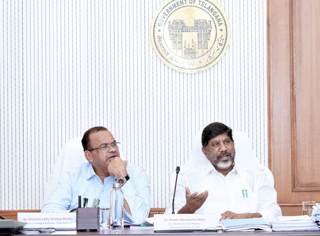 Minister komati Reddy venkata reddy: మంత్రి కోమటిరెడ్డి వెంకటరెడ్డి కీలక వ్యాఖ్య, హ్యామ్ విధానంలో తెలం గాణ రాష్ట్ర రోడ్లకు మహర్దశ