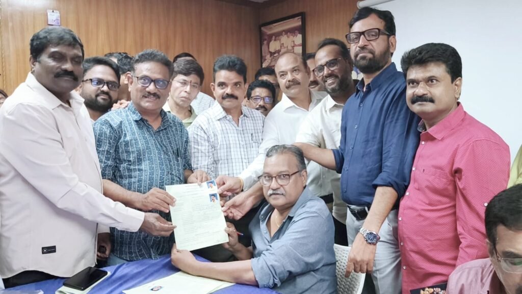 Rajesh Press Club : ప్రెస్ క్లబ్ వైస్ ప్రెసిడెంట్ గా ఎ. రాజే ష్ నామినేషన్ దాఖలు