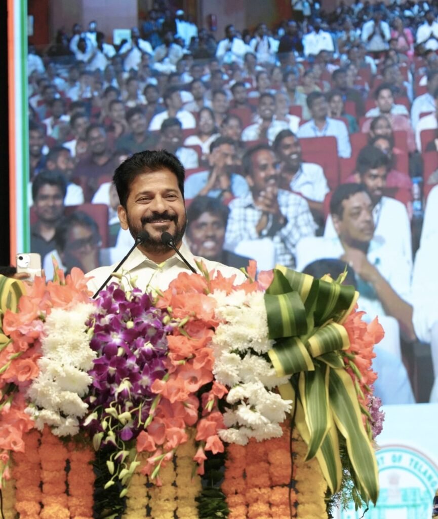 CM Revanth Reddy : సీఎం రేవంత్ రెడ్డి కీలక వ్యాఖ్య, తె లంగాణ బలమైన ఆర్థికశక్తిగా తీర్చి దిద్దాలి 