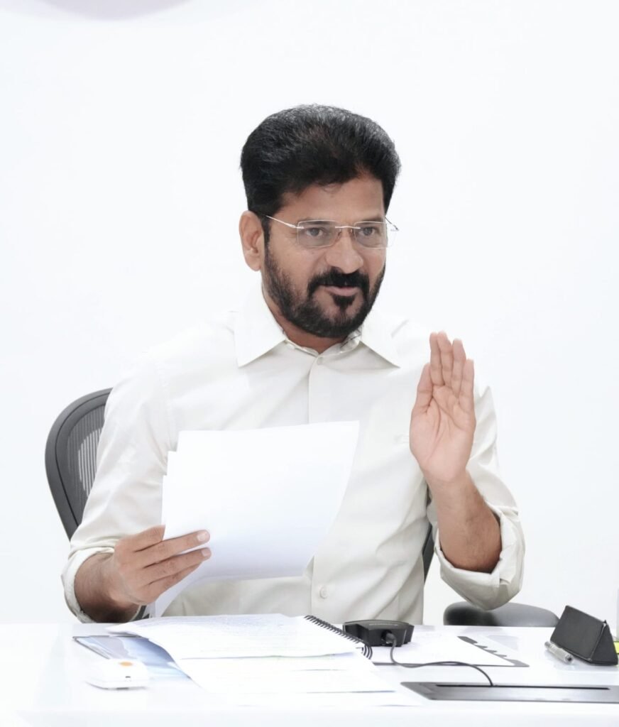 CM Revanth Reddy : బిగ్ బ్రేకింగ్, సీఎం రేవంత్ రెడ్డి కీలక ఆదేశాలు, రవాణాశాఖ చెక్ పోస్టు లన్నింటినీ తక్షణం మూసివేయాలి 