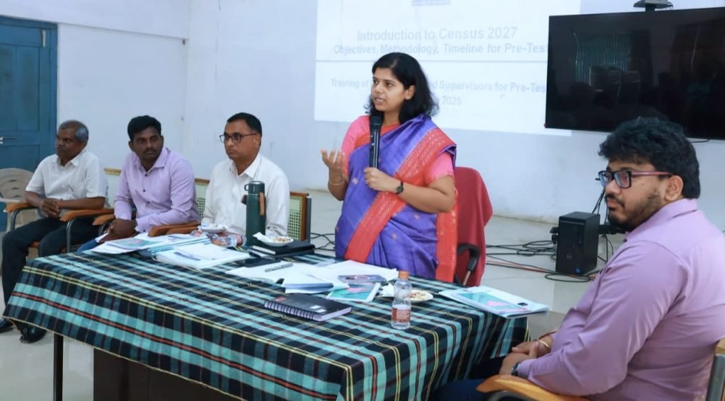 Collector Ila Tripathi : నల్లగొండ కలెక్టర్ ఇలా త్రిపాఠి ఆదేశం, 2027 జనగణన ముందస్తు కార్యక్రమాన్ని జాగ్రత్తగా నిర్వహించాలి 