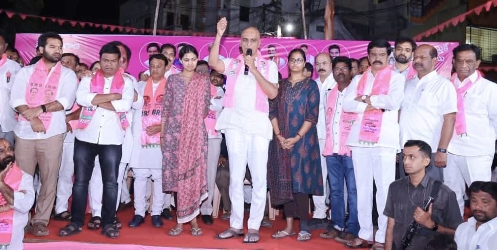 Ex Minister Harish Rao : మాజీమంత్రి హరీష్ ఘాటు వ్యాఖ్య, పీక్ స్టేజ్ కి సీఎం రేవంత్ ఫ్రస్టే షన్