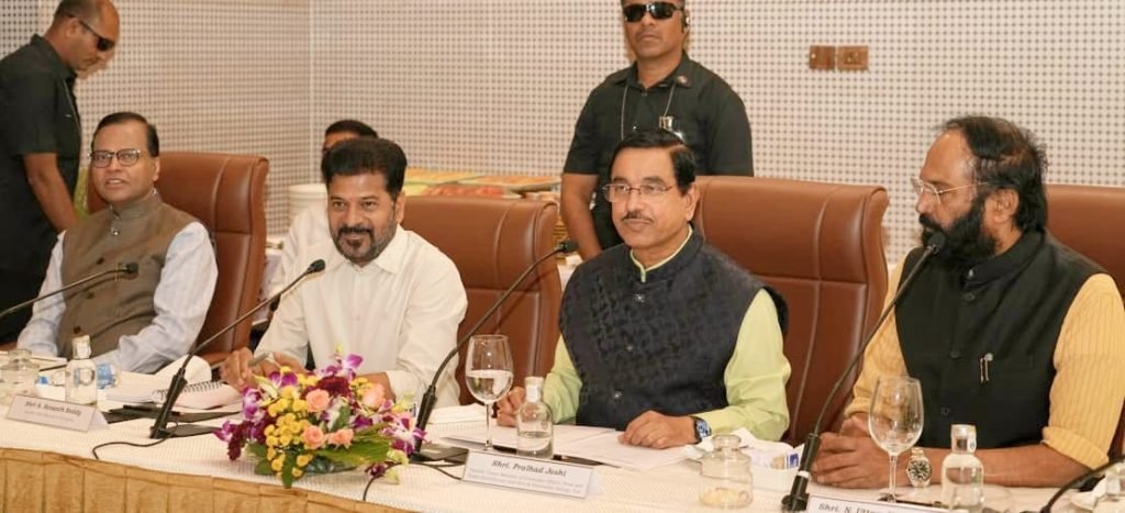 CM Revanth Reddy : బిగ్ బ్రేకింగ్, సీఎం రేవంత్ రెడ్డి అ ప్పీల్, సన్నబియ్యం పంపిణీని సర్వ త్రా అమలుచేయండి