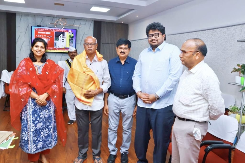 Collector Tripathi : ప్రభుత్వ కార్యక్రమాలను ప్రజలకు చేరవేయడంలో ఐఅండ్ పిఆర్ ఉ ద్యోగుల కీలకపాత్ర