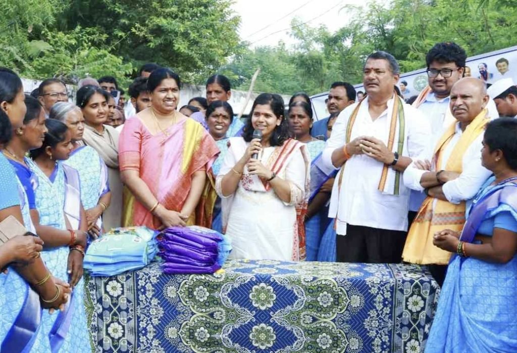 Nalgonda Collecter IlaTripathi : ప్రతిమహిళ చిత్తశుద్ధితో ముందుకె ళ్లేందుకు ప్రతినబూనాలి
