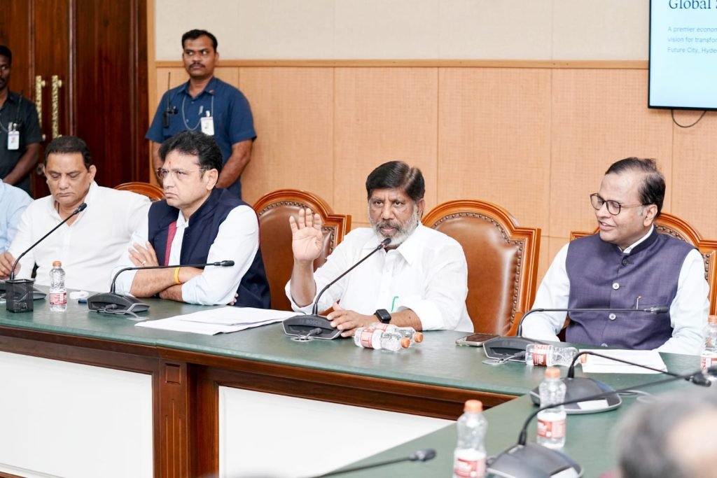 Deputy CM Bhatti Vikramarka : డిప్యూటీ సీఎం భట్టి విక్రమార్క కీల క వ్యాఖ్య, ఎకనమిక్ సమ్మిట్ తెలం గాణ భ‌విష్య‌త్ సంబంధించినది