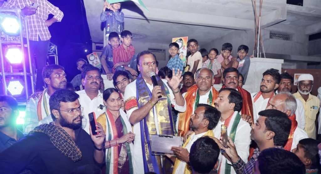 MLA Komati Reddy Rajagopal Reddy: ఎమ్మెల్యే రాజగోపాల్ రెడ్డి కీలక వ్యాఖ్య, వ్యక్తులు, పదవులు శాశ్వ తం కాదు, మనం చేసే అభివృద్దే శా శ్వతం