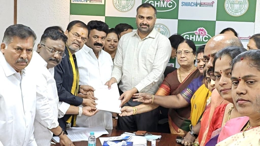 MLC Dasoju Shravan : ఎమ్మెల్సీ దాసోజు శ్రవణ్ ఘాటు వ్యాఖ్య, శాస్త్రీయ ప్రమాణాలు తో సిపుచ్చి జీహెచ్ఎంసి వార్డుల విభ జన 