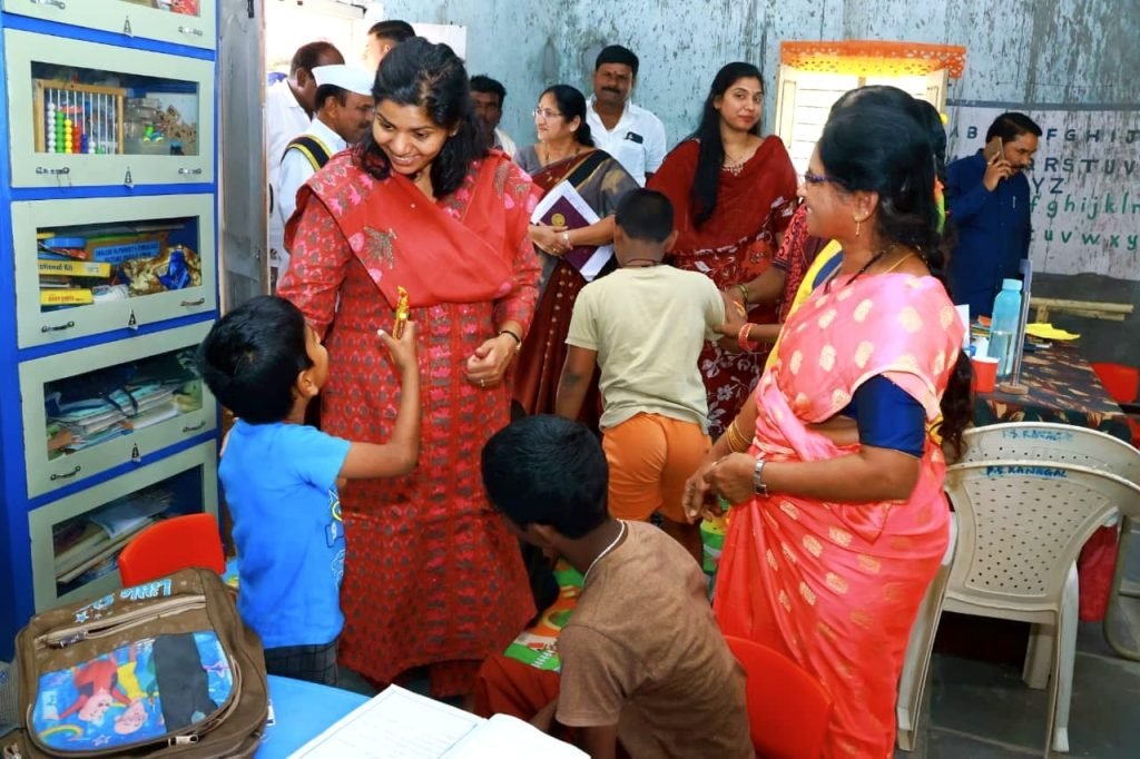 District Collector Ila Tripathi : జాప్యం లేకుండా విద్యార్ధులకు ధ్రువీకరణ పత్రాల జారీ