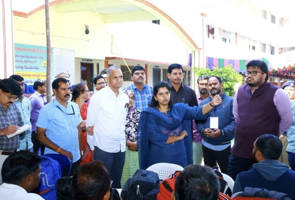 EC Collecter IlaTripathi: నల్లగొండ జిల్లా కలెక్టర్ ఇలా త్రిపాఠి ఆదేశం, రెండవవిడత గ్రామపంచాయతీఎన్నికలు పారదర్శకంగా నిర్వహించాలి
