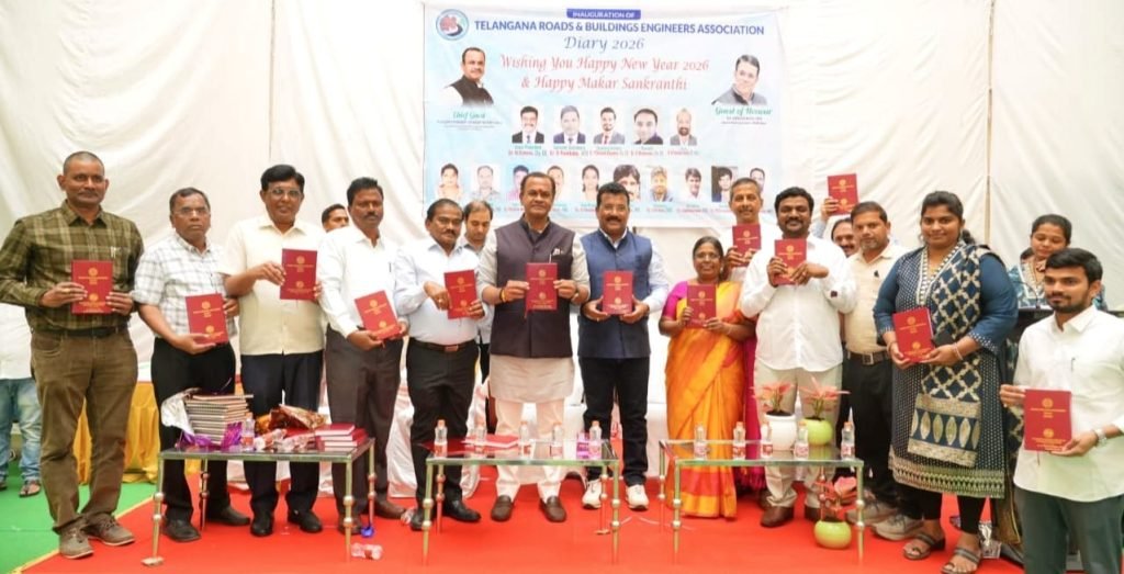 Minister  Komati Reddy Venkata Reddy: మంత్రి కోమటిరెడ్డి వెంకటరెడ్డి కీలక వ్యాఖ్య, ఆర్అండ్ బి శాఖ నాకు కుటుంబంతో సమానం