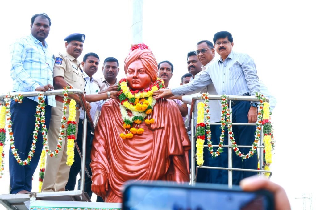 vivekananda jayanti : వివేకానందుని బోధనలు స్ఫూర్తిదా యకం