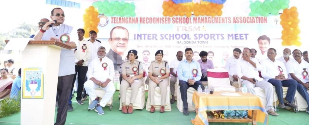 Minister Komatireddy Venkat Reddy   కోమటిరెడ్డి మంత్రి కోమటిరెడ్డి వెంకటరెడ్డి కీలకవ్యాఖ్య, పాఠశాలలు జీపీఏల లక్ష్యంతో విద్యపైనే దృష్టిసారిస్తున్నాయి