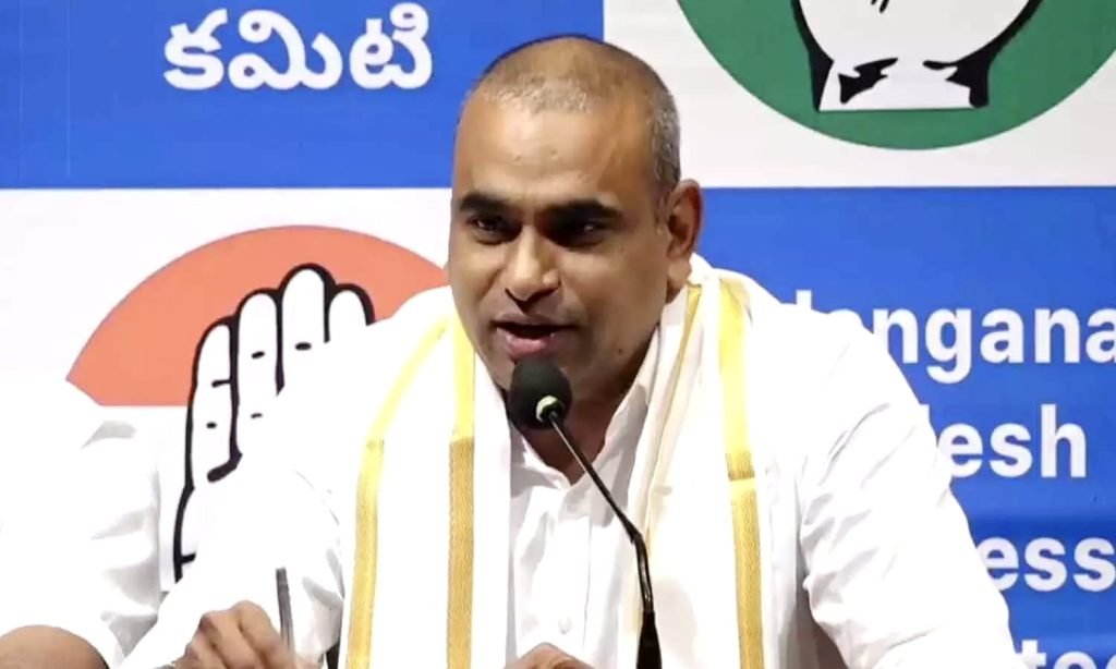 MP Chamala Kiran : బిగ్ బ్రేకింగ్, భువనగిరి ఎంపీ చా మల కిరణ్ సంచలన వ్యాఖ్య,ఫోన్ ట్యాపింగ్ తో ఎవరినీ ఎదగకుండా చేద్దామనుకున్నారు