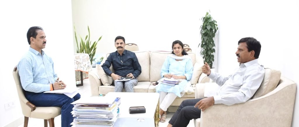 Minister Ponguleti Srinivas Reddy : తెలంగాణలో 44వేలకుపైగా జర్న లిస్టులకు అక్రిడిటేషన్ కార్డులు