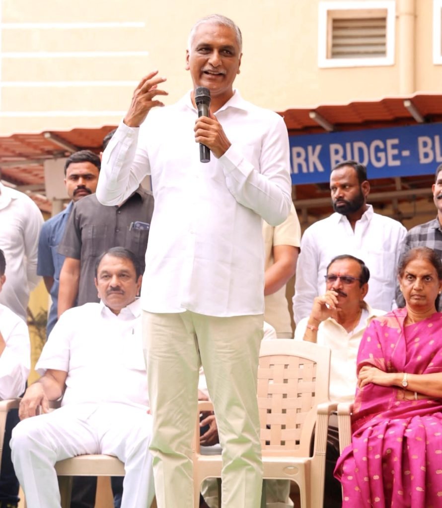 Ex Minister Harish Rao : మాజీ మంత్రి హరీష్ ఘాటు వ్యా ఖ్య, మూసీ సుందరీకరణ కాదది, రేవంత్ రెడ్డి రియల్ ఎస్టేట్ దోపిడీ