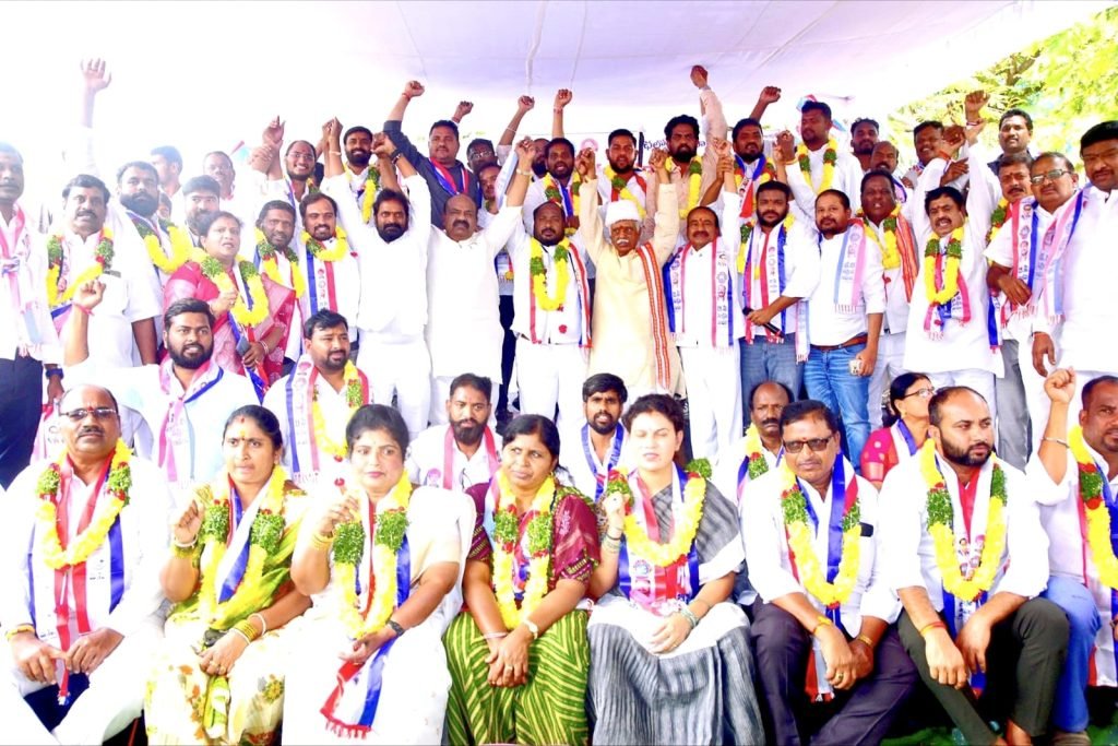 BC Associations: బీసీ సంఘాలు అల్టిమేటం, ఫీజురీ యింబర్స్మెంట్ పథకాన్ని రద్దుచేస్తే రాష్ట్రాన్ని అగ్నిగుండoగా మారు స్తాo 