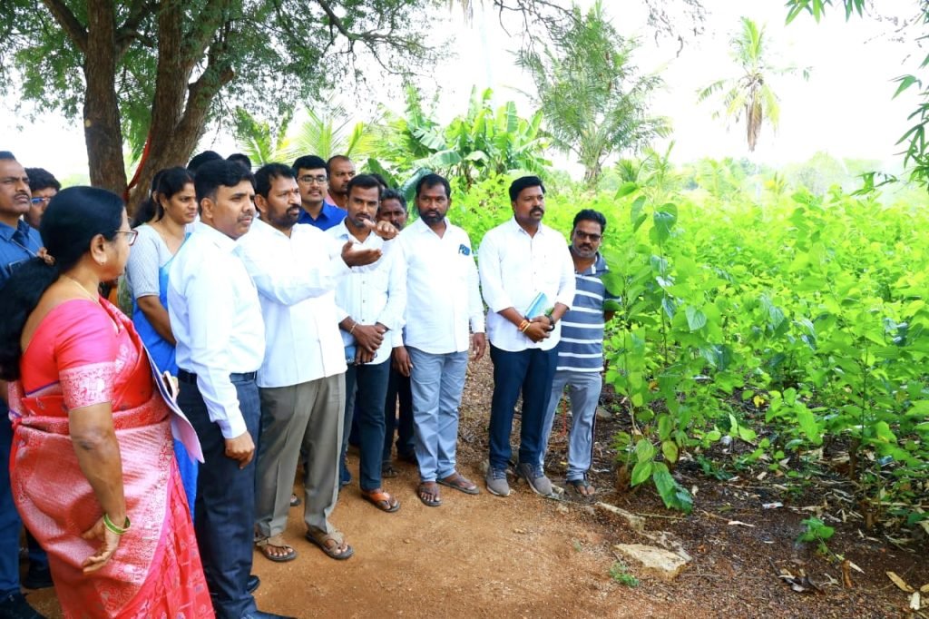 Nalgonda Collector Chandrasekhar : నూతన సాంకేతికతతో వ్యవసా యంలో రైతుకు అధిక ఆదాయం