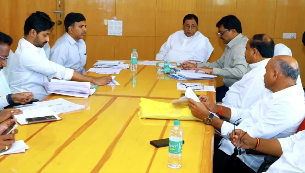 Nagarjuna Sagar MLA Jayaveer Reddy :  తిరుమలగిరి సాగర్ మండలంలో పెండింగ్ ఫారెస్టు భూములకు త్వ రితగతిన డిఫామ్ పట్టాలివ్వాలి