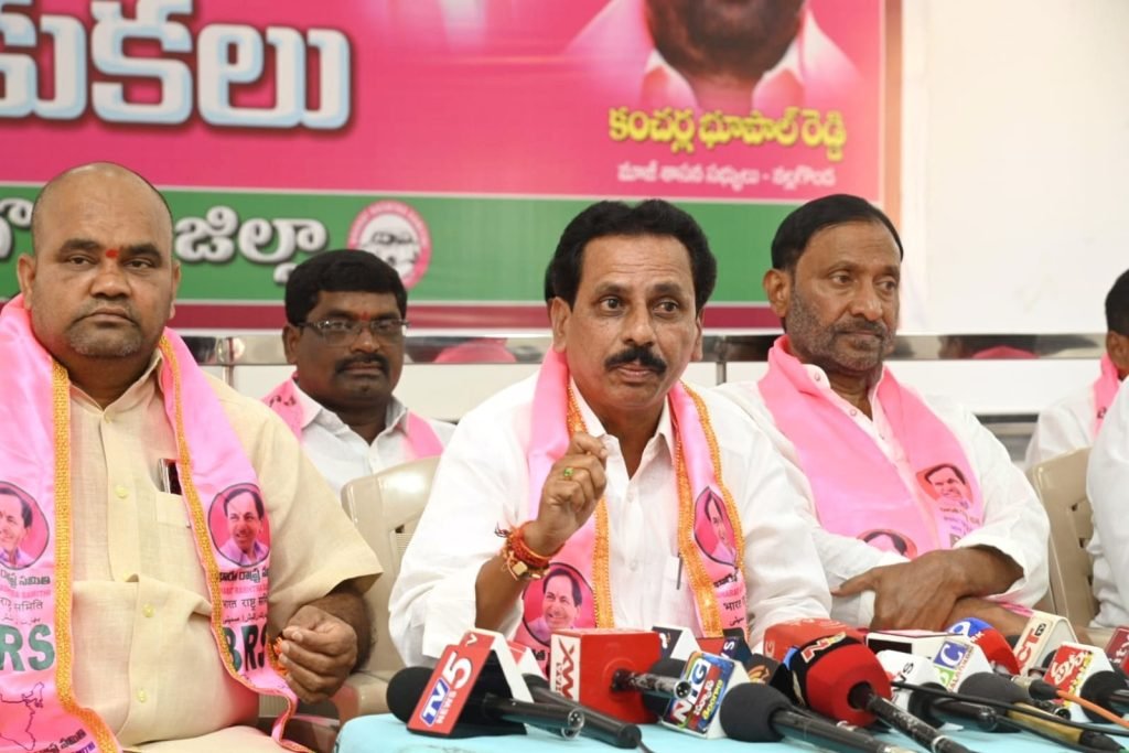 Bharat Rashtra Samithi Leaders in Nalgonda : బిగ్ బ్రేకింగ్, నల్లగొండ బిఆర్ఎస్ నేతల సంచలన వ్యాఖ్యలు, హైకో ర్టు తీర్పుతో కాంగ్రెస్ ‘డైవర్షన్’ పాలి టిక్స్‌కు బ్రేక్ 