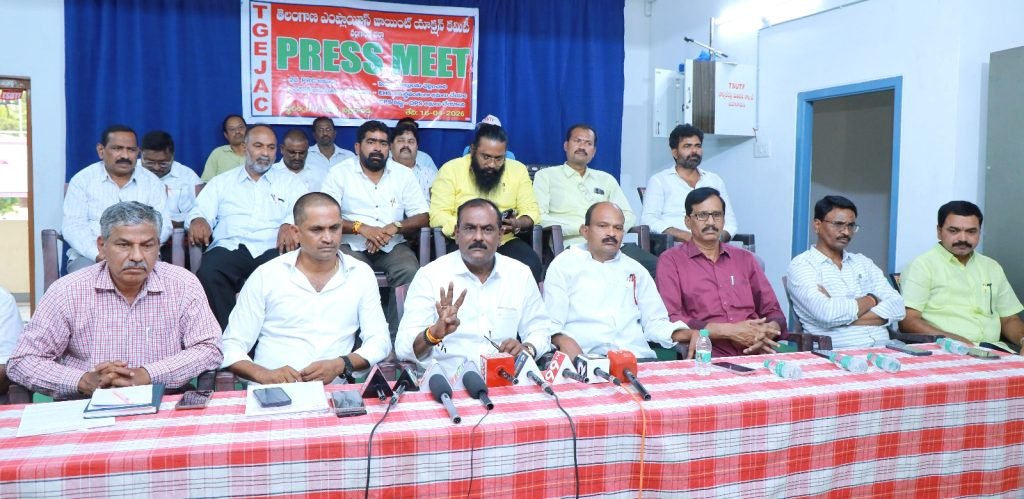 Telangana Teachers JAC :  టిజిఈజెఎసి అల్టిమేటం, మేనిఫెస్టోలోని హామీలను నెరవేర్చాలి