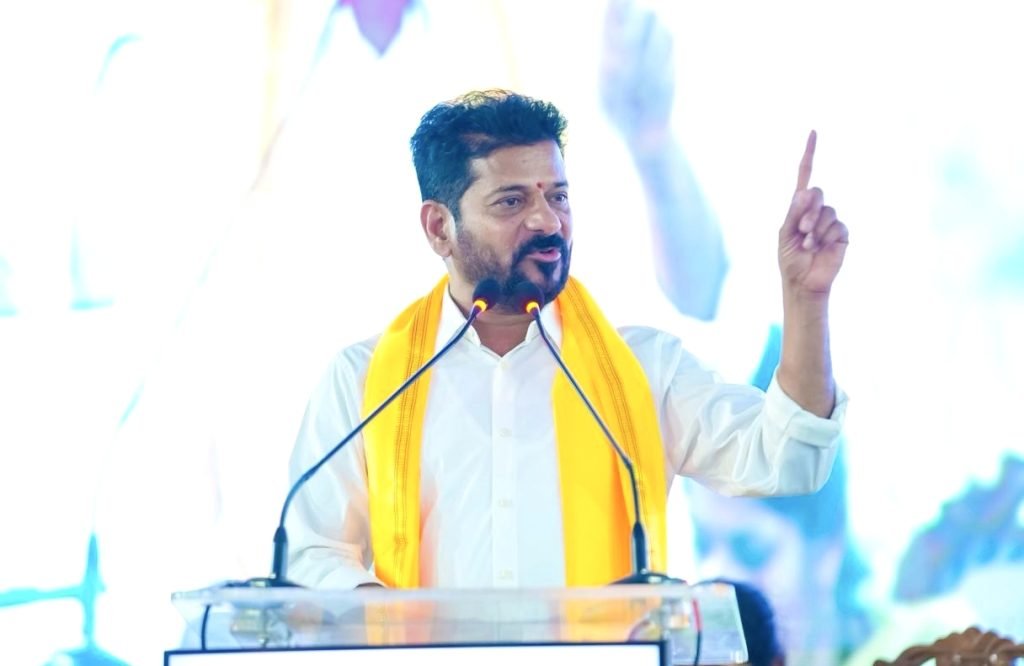 Cm Revanth Reddy future city : సీఎం రేవంత్ కీలక వ్యాఖ్య,అజ్ఞాతంలోని వారు లొంగిపోయి జనజీవన స్రవంతిలో కలవాలి