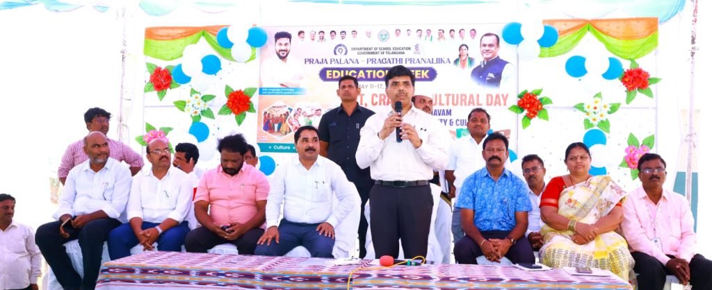 Nalgonda Collector Chandrasekhar : నల్లగొండ కలెక్టర్ చంద్రశేఖర్ అప్పీ ల్, విద్యార్థులకు చదువుతో పాటు చేతివృత్తుల పట్ల అభిరుచి అవస రం 