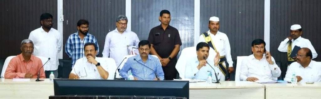 Nalgonda Collector Chandrasekhar : నల్లగొండ కలెక్టర్ చంద్రశేఖర్ కీలక ఆదేశం,నూరుశాతం ధాన్యం కొను గోళ్ల ట్యాబ్ఎంట్రీలు పూర్తి చేయాలి 