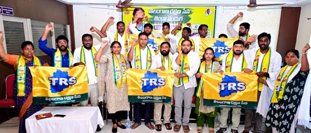 TRS kalvakuntla kavitha flog festival : తెలంగాణలో సబ్బండవర్గాల కోసం మరోఉద్యమం