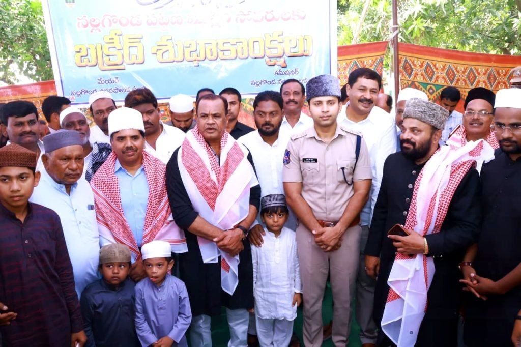 Minister Komatireddy Venkat Reddy : మంత్రి కోమటిరెడ్డి వెంకటరెడ్డి కీల క వ్యాఖ్య,త్యాగానికి, విశ్వాసానికి ప్రతీక బక్రీద్ పర్వదినం 