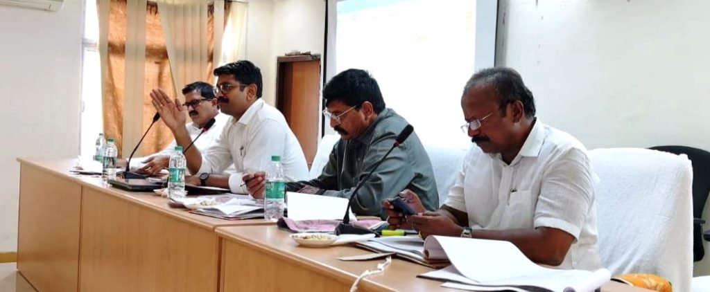Tgspdcl CMD key comments :  టీజీఎస్పీడీసీఎల్ సీఎండీ కీలకవ్యాఖ్య, కస్టమర్ సర్వీస్‌లో సరికొ త్త బెంచ్‌మార్క్ క్రియేట్ చేయడమే సంస్థ టార్గెట్
