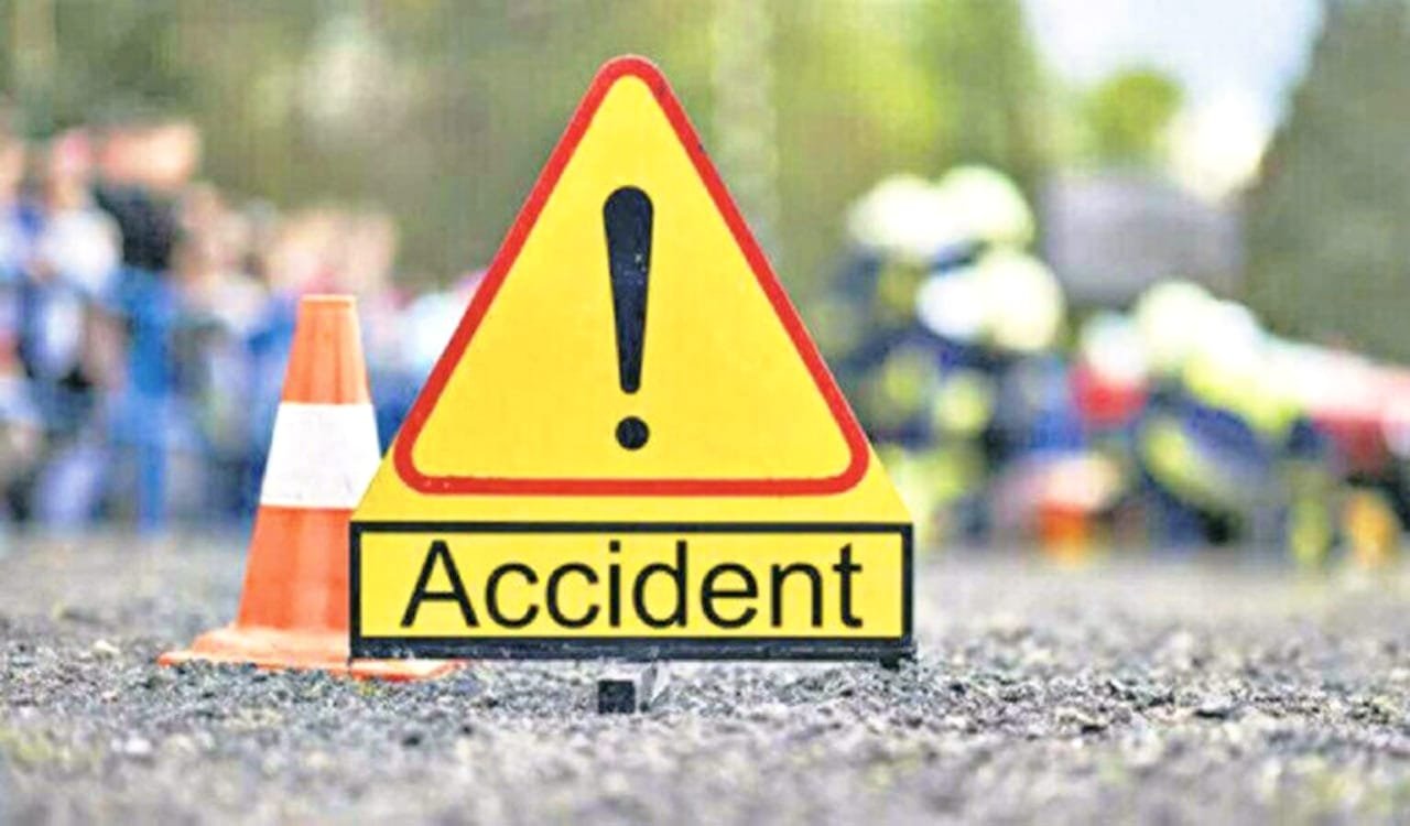 Family members carrying a relative’s ashes for immersion die in a tragic road accident on the Ferozepur-Fazilka highway in Punjab.