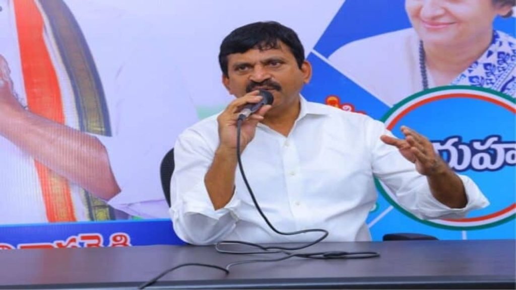 Telangana Hikes Land Values: భూముల మార్కెట్ విలువలకు భారీ పెంపు
